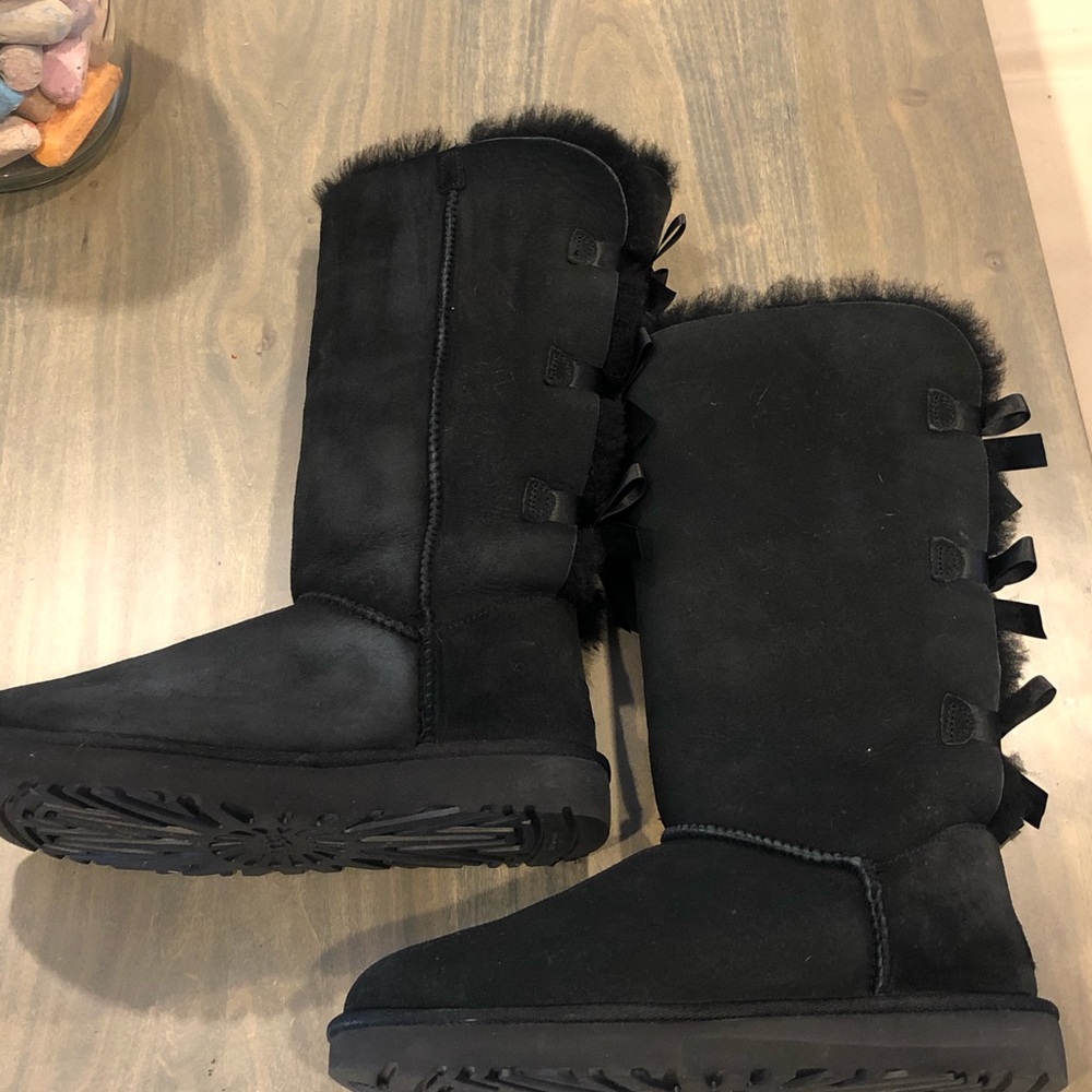 Ugg’s- Bailey